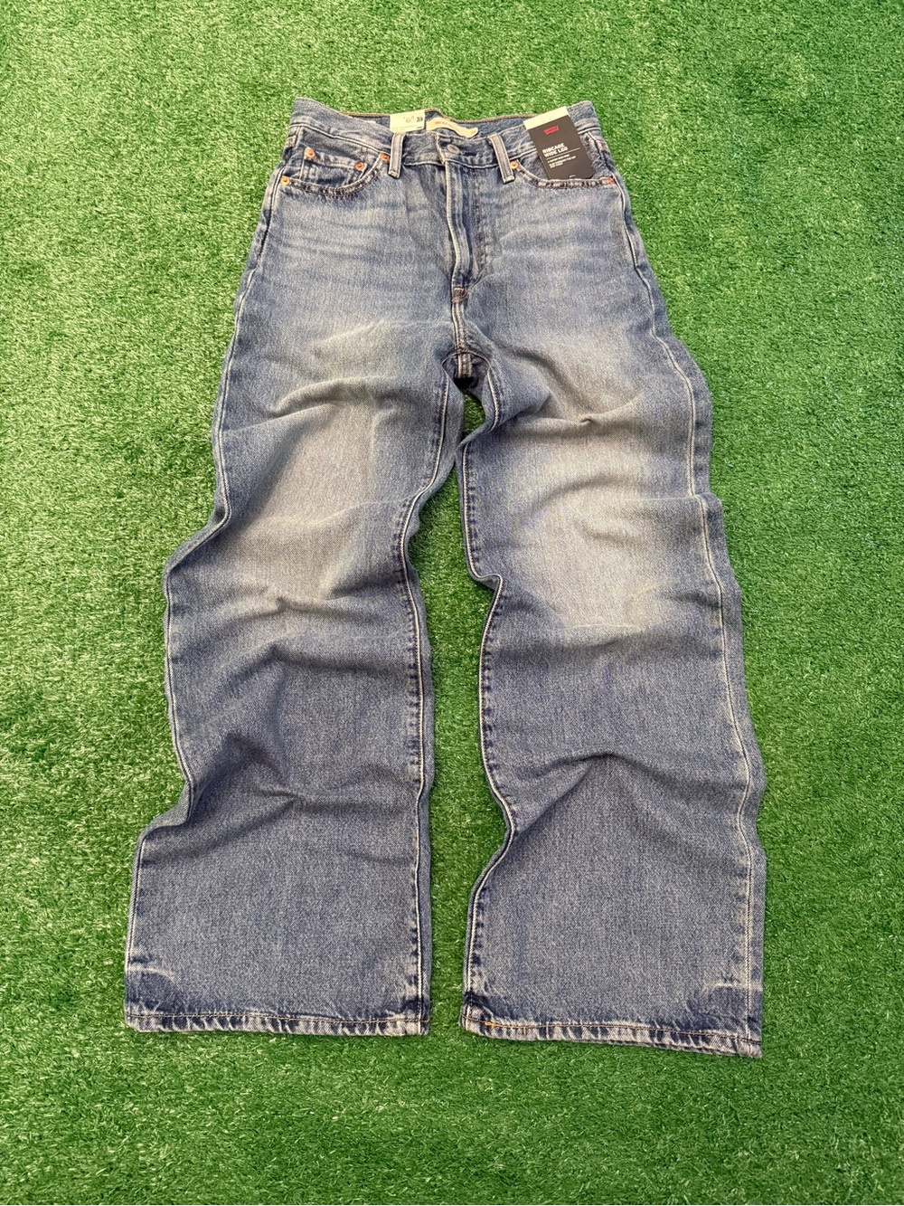 Levi’s Ribcage Wide Leg Jeans – Women’s 26x32 – Light Blue Wash – Brand New